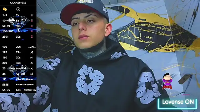 Snapshot of Kevin22_222 chatting on September 19, 5:53 am Kevin22 222 online show from September 19, 5:53 am