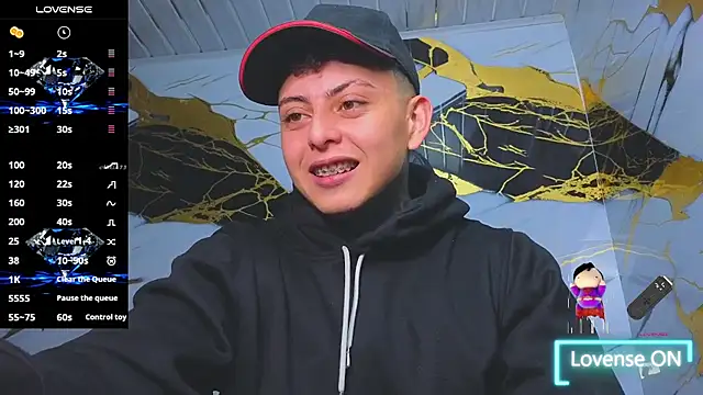 Snapshot of Kevin22_222 chatting on October 2, 4:52 am Kevin22 222 online show from October 2, 4:52 am