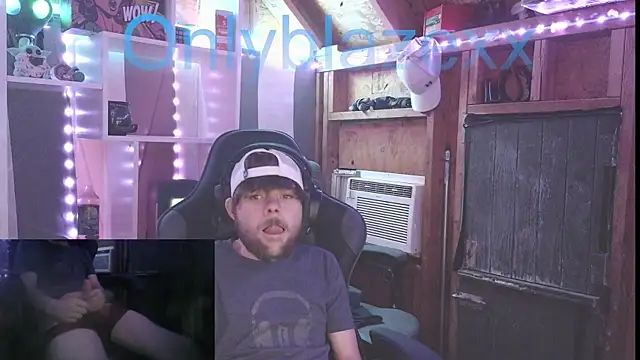 OnlyBlazexx online show from January 6, 5:00 am