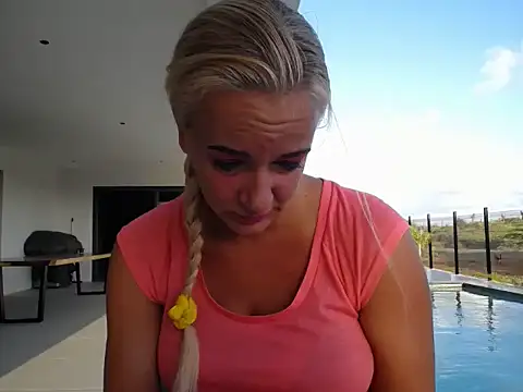 Wendysexyx online show from December 16, 11:26 am