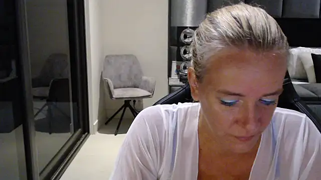 Wendysexyx online show from January 13, 10:20 am