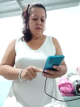 Fulopp15 online show from January 5, 5:41 pm