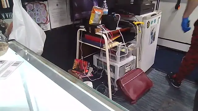 Snapshot of RawRyder8 chatting on September 10, 3:39 am RawRyder8 online show from September 10, 3:39 am