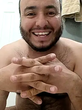 Dulce000000 online show from April 18, 2:37 am