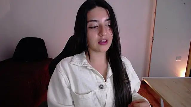 Snapshot of moritalatina chatting on April 28, 9:09 pm moritalatina online show from April 28, 9:09 pm