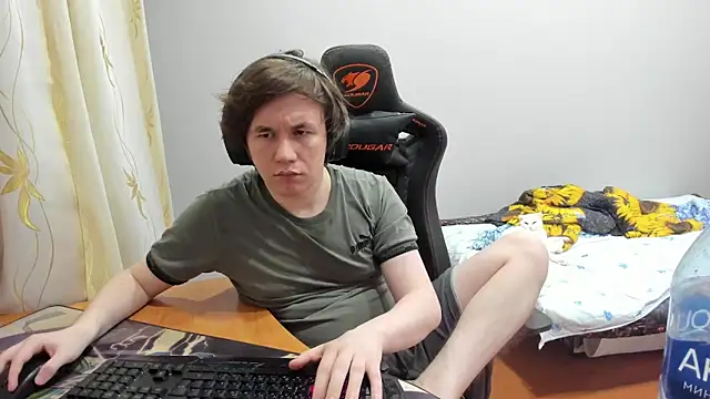 iliaskrislove online show from September 22, 9:39 pm