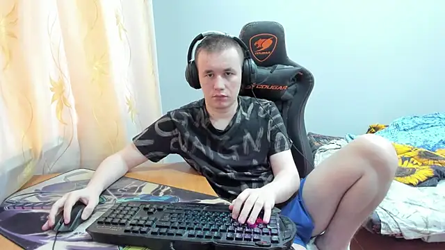 iliaskrislove online show from October 12, 3:49 am