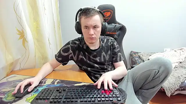 iliaskrislove online show from November 5, 11:27 pm