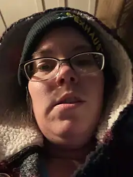 Snapshot of FreakNastyLacie chatting on February 11, 11:44 pm FreakNastyLacie online show from February 11, 11:44 pm