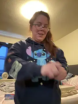 Snapshot of FreakNastyLacie chatting on February 24, 10:03 pm FreakNastyLacie online show from February 24, 10:03 pm