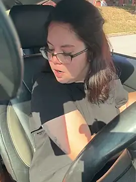 Snapshot of FreakNastyLacie chatting on September 18, 2:41 pm FreakNastyLacie online show from September 18, 2:41 pm