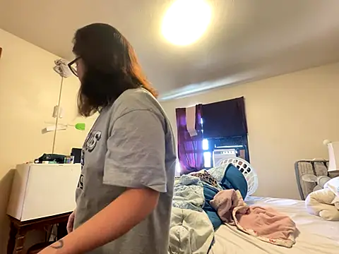 Snapshot of FreakNastyLacie chatting on October 10, 3:00 pm FreakNastyLacie online show from October 10, 3:00 pm