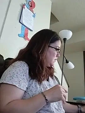 Snapshot of FreakNastyLacie chatting on June 3, 10:29 am FreakNastyLacie online show from June 3, 10:29 am