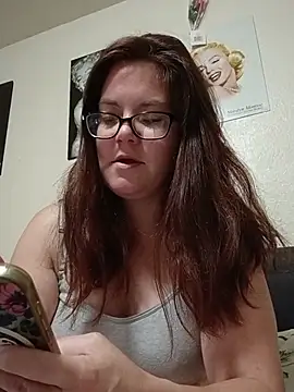 Snapshot of FreakNastyLacie chatting on July 17, 1:29 pm FreakNastyLacie online show from July 17, 1:29 pm
