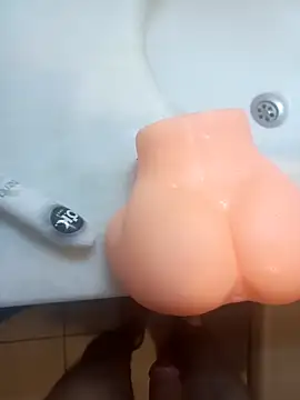 Snapshot of Fuckbyboy chatting on January 1, 9:49 am Fuckbyboy online show from January 1, 9:49 am