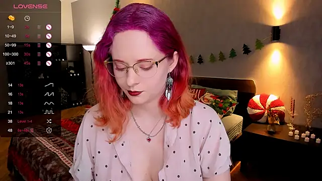 Aemilia  online show from December 29, 2:27 am