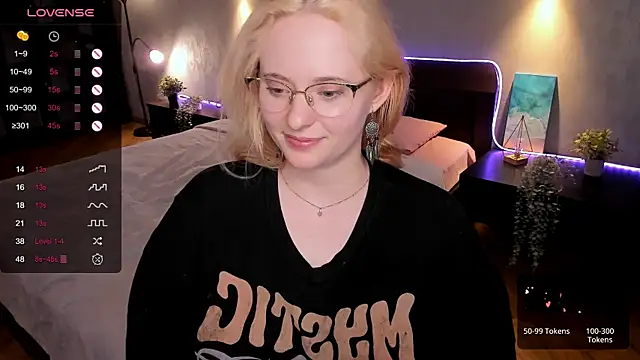 Aemilia  online show from February 4, 12:33 pm