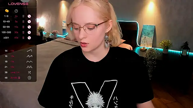 Aemilia  online show from February 6, 12:16 pm