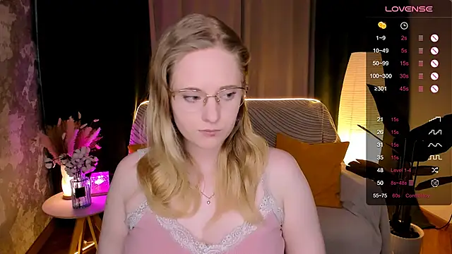 Aemilia  online show from March 4, 8:31 am