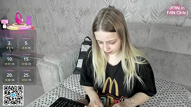 Alice Halle online show from March 18, 10:57 pm