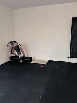 Snapshot of Linalicious chatting on January 21, 7:58 am Linalicious online show from January 21, 7:58 am