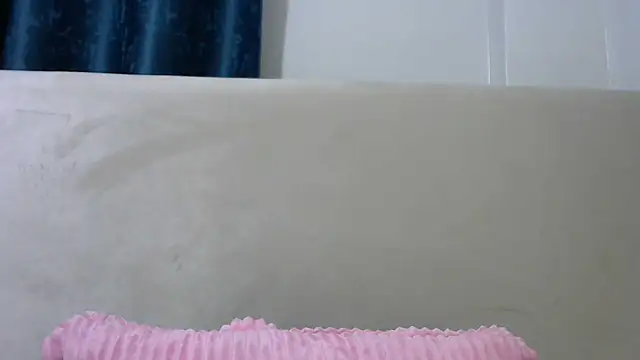 Snapshot of Latiffagodess chatting on October 30, 5:20 am Latiffagodess online show from October 30, 5:20 am