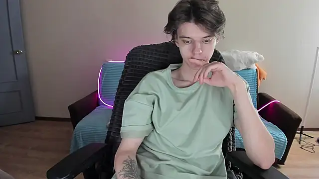 Liam sexy1 online show from January 14, 2:11 pm