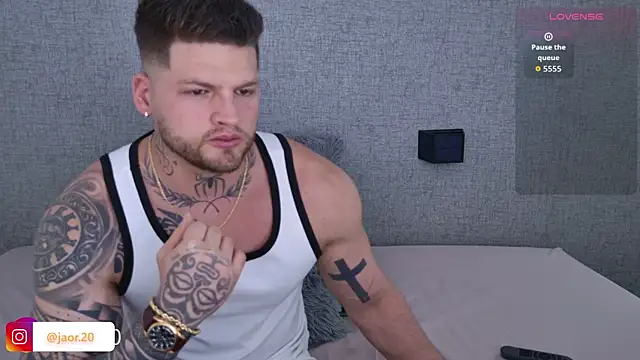 Jaor owens20 online show from March 7, 9:34 pm