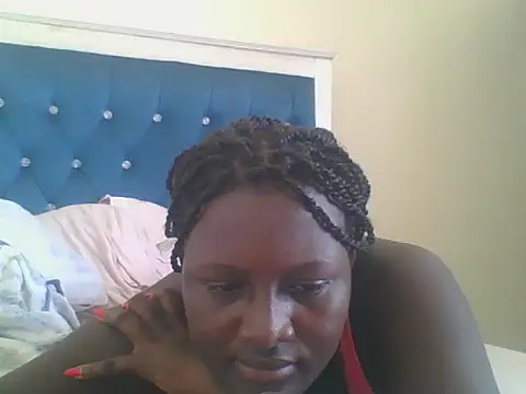 Snapshot of Heavy_ass chatting on February 20, 10:37 am Heavy ass online show from February 20, 10:37 am