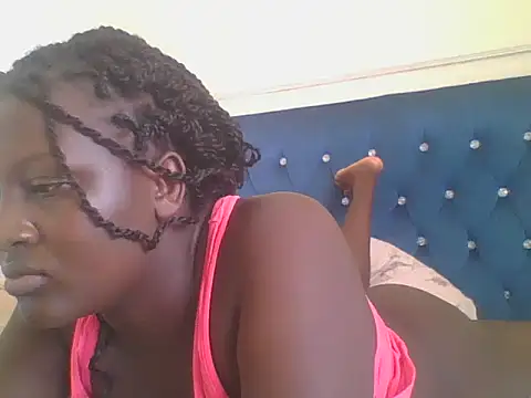 Snapshot of Heavy_ass chatting on February 20, 1:51 pm Heavy ass online show from February 20, 1:51 pm