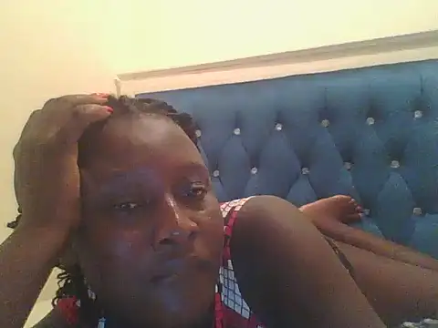 Snapshot of Heavy_ass chatting on February 21, 6:15 pm Heavy ass online show from February 21, 6:15 pm