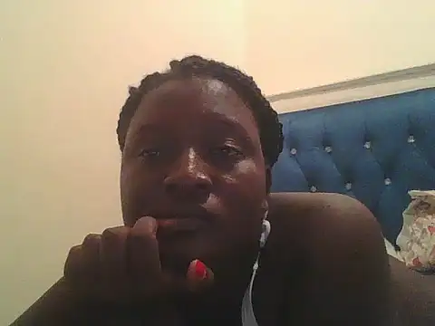 Snapshot of Heavy_ass chatting on March 6, 8:37 pm Heavy ass online show from March 6, 8:37 pm