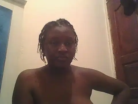 Snapshot of Heavy_ass chatting on March 8, 6:58 pm Heavy ass online show from March 8, 6:58 pm