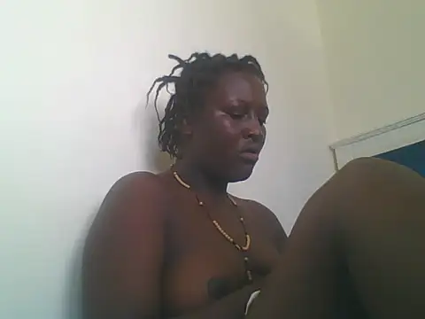 Snapshot of Heavy_ass chatting on March 13, 5:43 am Heavy ass online show from March 13, 5:43 am