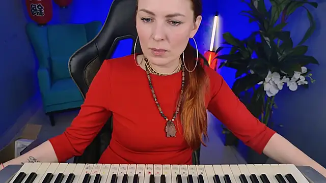 VandaRossi online show from January 14, 11:10 am