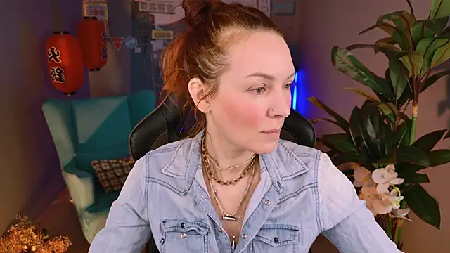 VandaRossi online show from January 22, 5:05 am