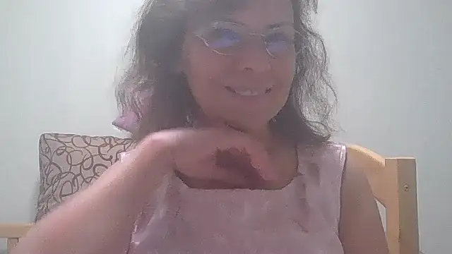 Snapshot of HollyJewel chatting on September 17, 4:08 pm HollyJewel online show from September 17, 4:08 pm