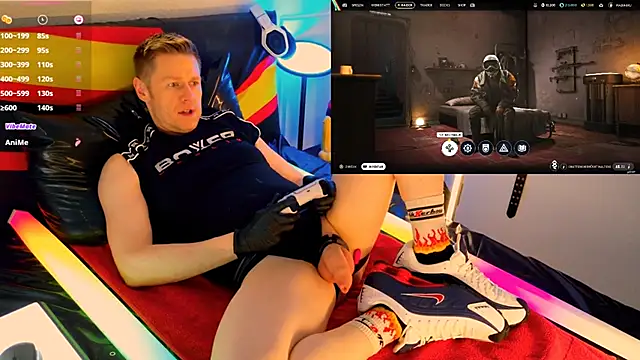 Fuc71 online show from March 3, 6:47 pm