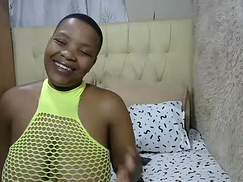 Snapshot of Xxxsluts chatting on January 5, 12:20 am Xxxsluts online show from January 5, 12:20 am