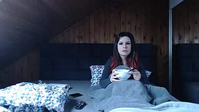 BoeseMoni1998 online show from February 13, 9:20 am