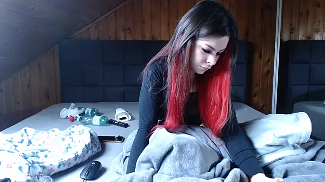 BoeseMoni1998 online show from February 24, 7:22 am