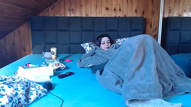 BoeseMoni1998 online show from March 17, 7:57 am