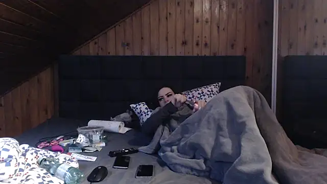 BoeseMoni1998 online show from March 22, 4:04 pm