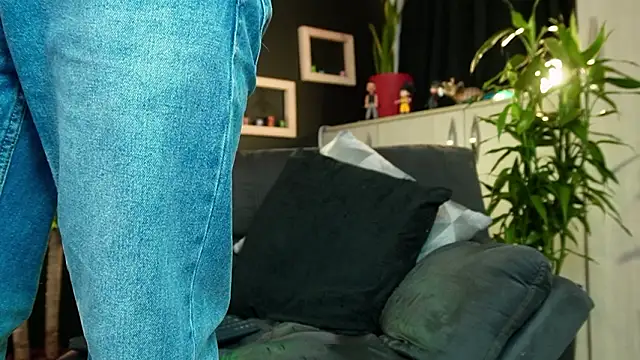 LincomAmith online show from March 21, 3:55 am