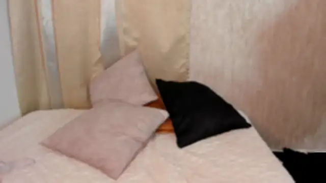 Cleopatra Fit online show from March 8, 2:08 pm