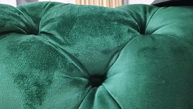 ArianaArianna online show from January 13, 6:05 pm