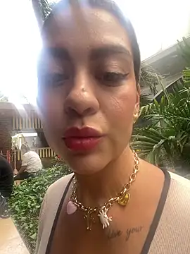 Snapshot of JoannaStanford chatting on February 3, 4:12 pm JoannaStanford online show from February 3, 4:12 pm