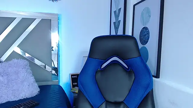 ZaraDames  online show from January 17, 5:21 am