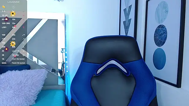 ZaraDames  online show from February 7, 5:31 am