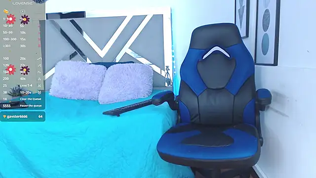 ZaraDames  online show from February 7, 11:34 am